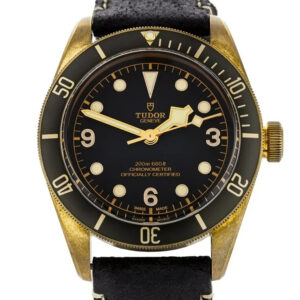 Tudor Black Bay Bronze Armbanduhr Ref: 79250BA Lederarmband 43mm Kiste & Papiere