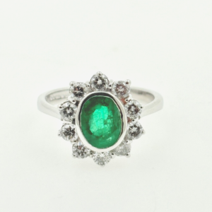 Natural Emerald 1.35ct & Diamond 1.00ct White Gold 18k Cluster Ring – Size N 💎